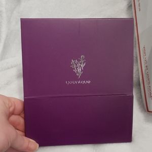 Younique 2019 Black Friday Bundle Box